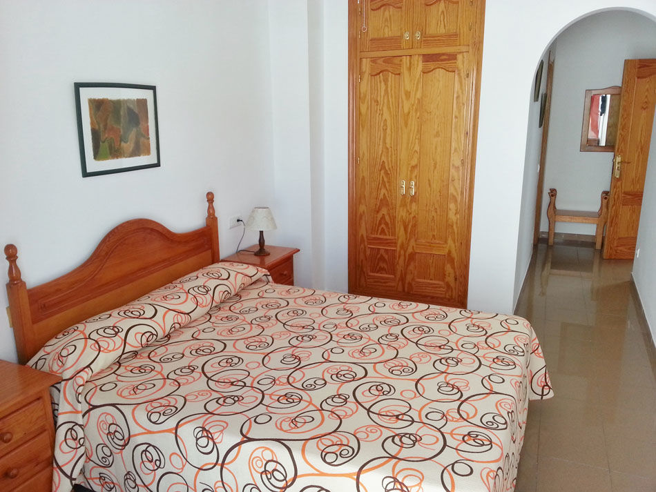 Hostal San Miguel Нерха Екстериор снимка